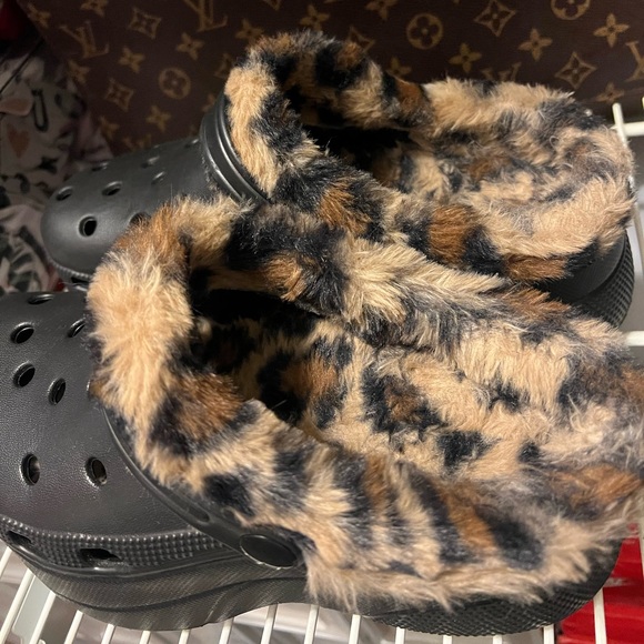 Non Crocs - Picture 5 of 5